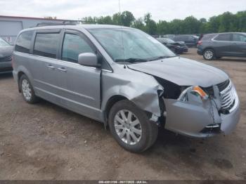  Salvage Chrysler Town & Country