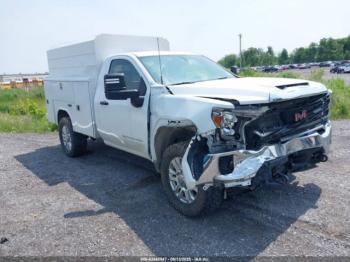 Salvage General Motors Sierra 2500HD