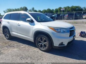  Salvage Toyota Highlander