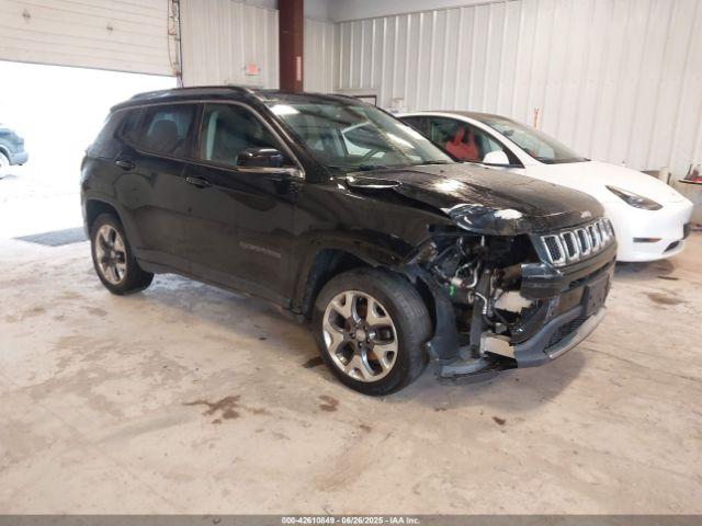  Salvage Jeep Compass