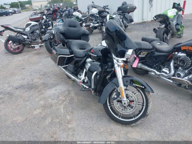  Salvage Harley-Davidson Flhtk