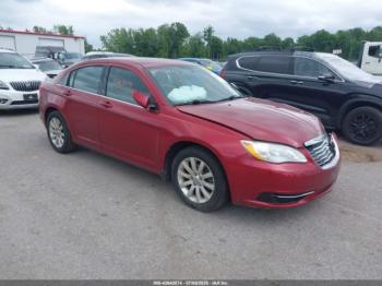  Salvage Chrysler 200