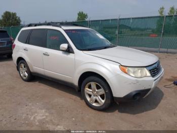  Salvage Subaru Forester