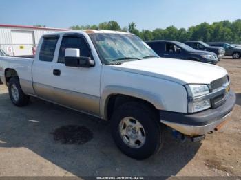  Salvage Chevrolet Silverado 1500