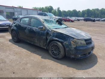  Salvage Dodge Avenger