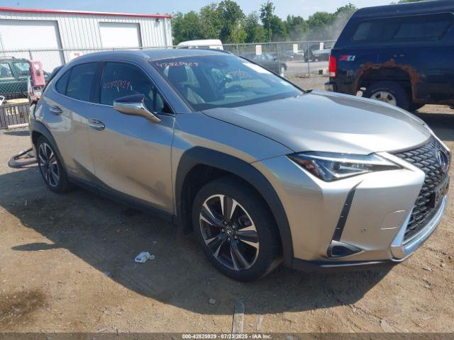  Salvage Lexus Ux