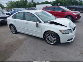  Salvage Volvo S40