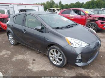  Salvage Toyota Prius c
