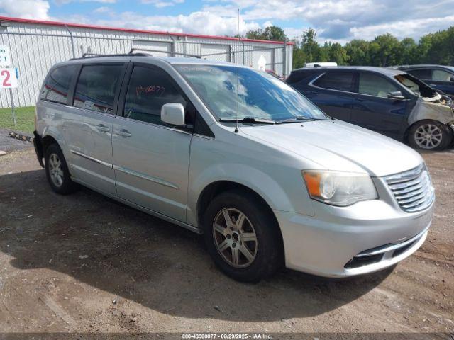  Salvage Chrysler Town & Country