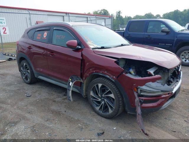  Salvage Hyundai TUCSON
