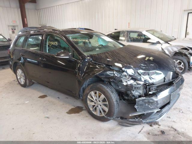 Salvage Volkswagen Golf