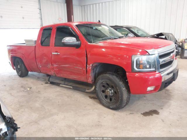  Salvage Chevrolet Silverado 1500