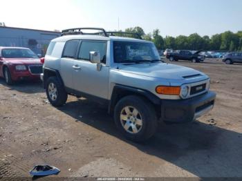  Salvage Toyota FJ Cruiser