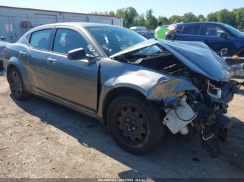  Salvage Dodge Avenger