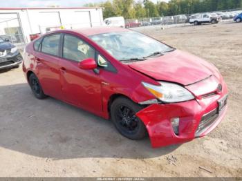 Salvage Toyota Prius