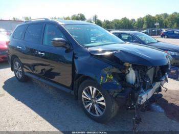  Salvage Nissan Pathfinder
