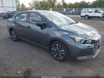  Salvage Nissan Versa