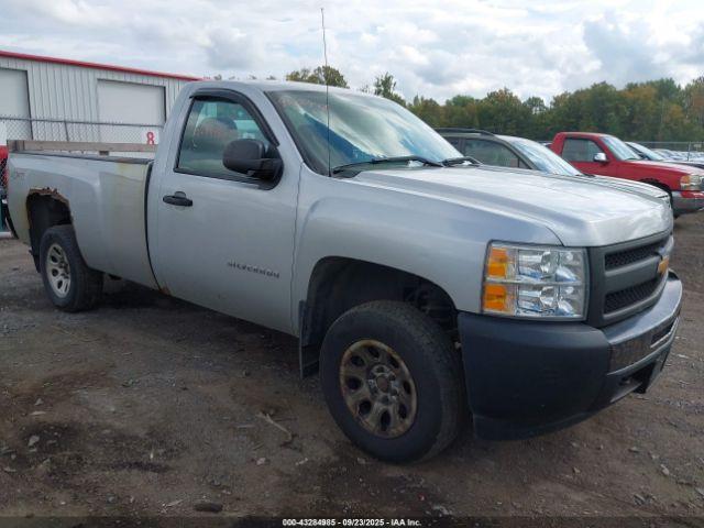  Salvage Chevrolet Silverado 1500