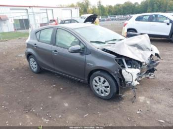  Salvage Toyota Prius c