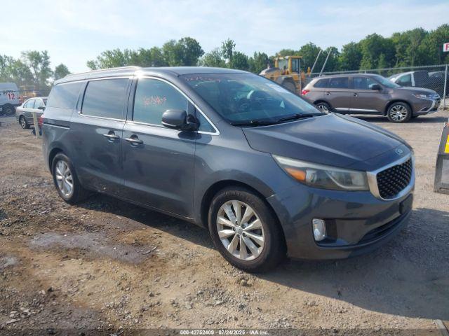  Salvage Kia Sedona