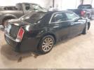 Chrysler 300 Limited Image 3