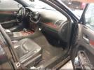 Chrysler 300 Limited Image 10