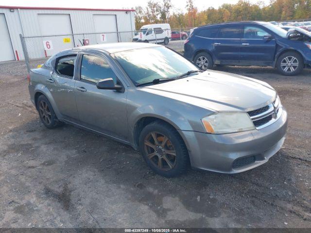  Salvage Dodge Avenger