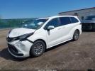 Toyota Sienna Le Image 3