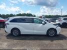 Toyota Sienna Le Image 11