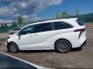 Toyota Sienna Le Image 13