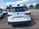 Toyota Sienna Le Image 14