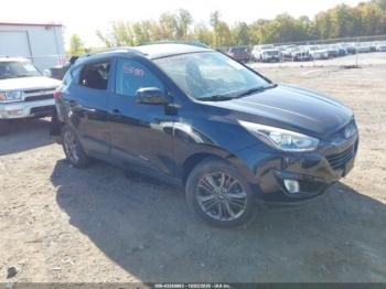  Salvage Hyundai TUCSON