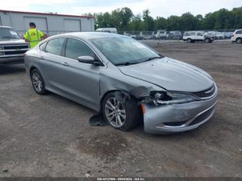  Salvage Chrysler 200