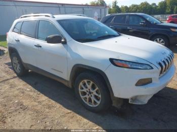  Salvage Jeep Cherokee