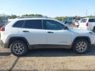 Jeep Cherokee Latitude Image 14