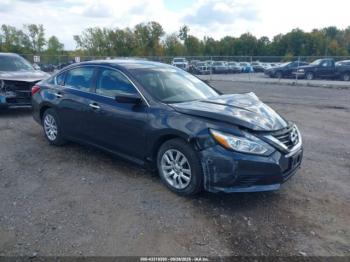  Salvage Nissan Altima