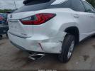 Lexus RX Image 4
