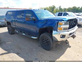  Salvage Chevrolet Silverado 2500