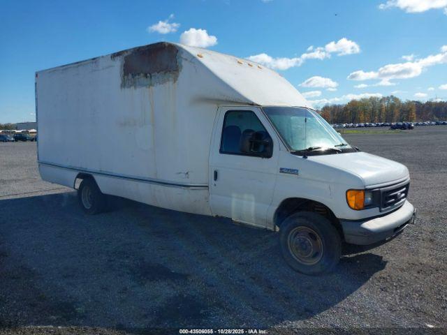  Salvage Ford E-450