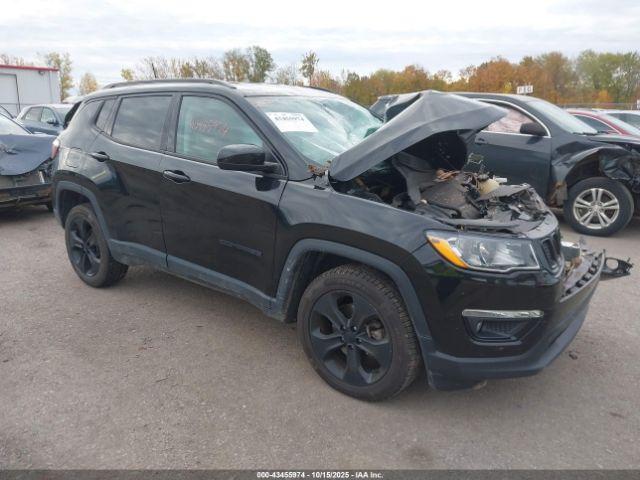  Salvage Jeep Compass