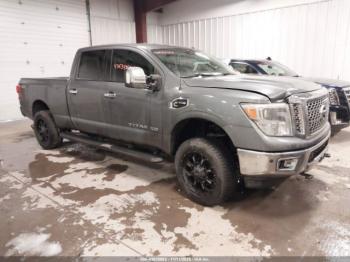  Salvage Nissan Titan