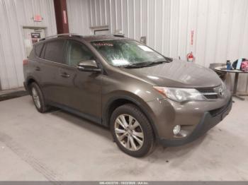  Salvage Toyota RAV4
