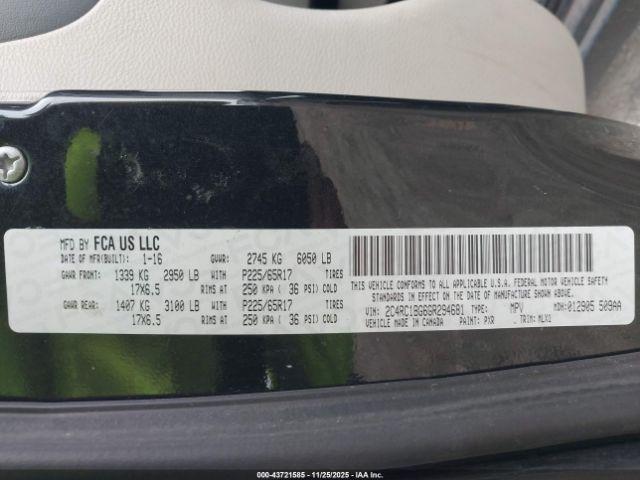 Chrysler Town & Country Touring Image 3