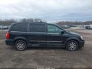 Chrysler Town & Country Touring Image 15