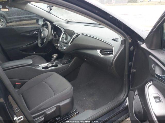 Chevrolet Malibu Fwd Lt Image 3