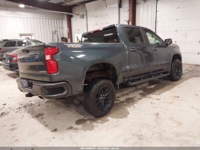 Chevrolet Silverado 1500 Custom Trail Boss Image 4