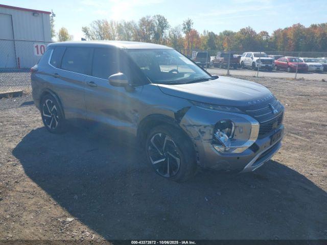  Salvage Mitsubishi Outlander