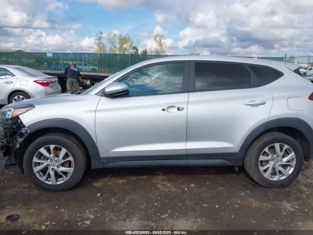 Hyundai TUCSON Se Image 9