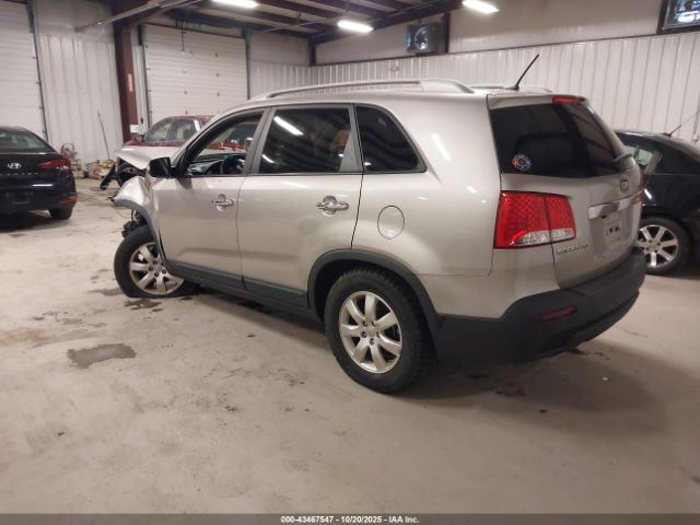 Kia Sorento Lx Image 4