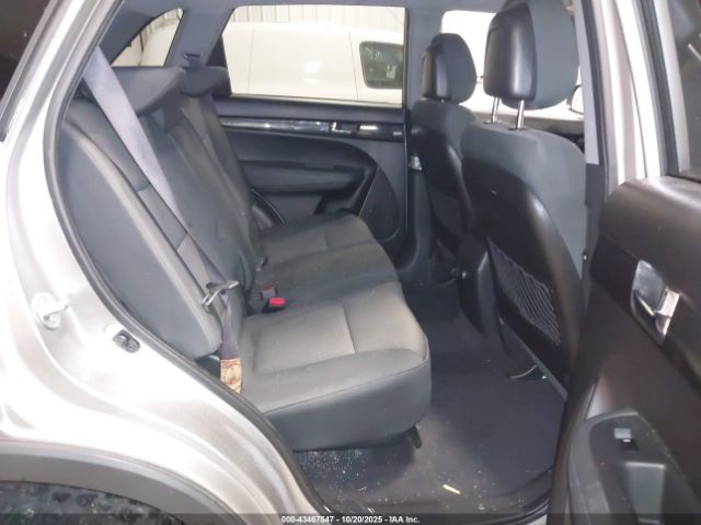 Kia Sorento Lx Image 5